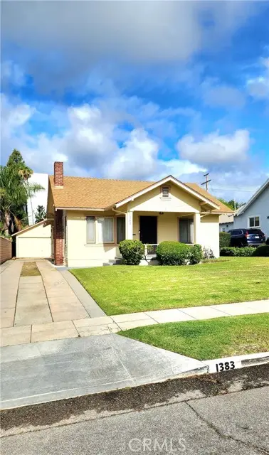 1383 Oxford, Pasadena, CA 91104