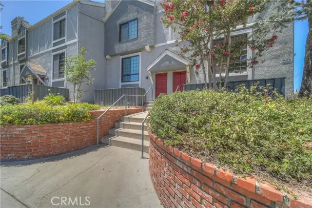 18100 Burbank  #14, Tarzana, CA 91356 - #3