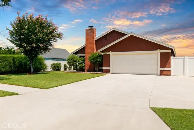 10415 Charleston, Riverside, CA 92503 - #1
