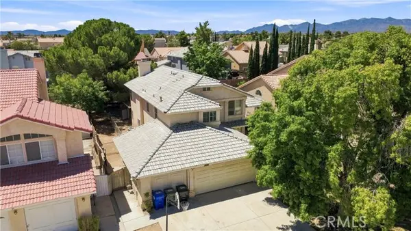 14323 La Crescenta, Victorville, CA 92392