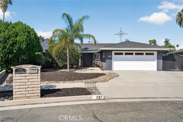 797 S Juanita St, Hemet, CA 92543