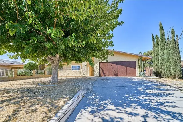 16326 Molino Dr., Victorville, CA 92395 - #1