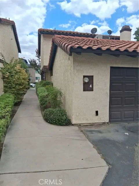 1077 Santo Antonio Drive  #4, Colton, CA 92324 - #2