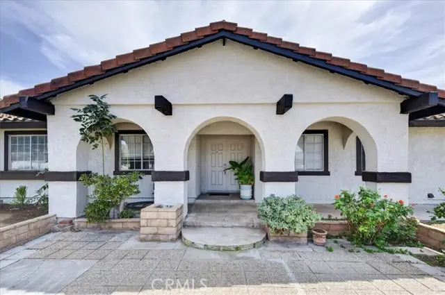 7950 Olivia Way, Riverside, CA 92509 - #3