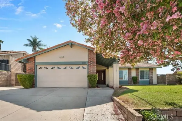 2883 Overland Court, Highland, CA 92346