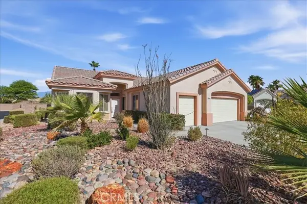39375 Falconwood Court, Palm Desert, CA 92211