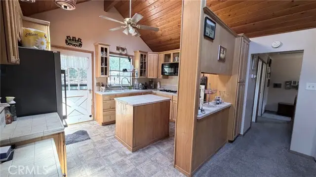 635 Acacia Dr, Crestline, CA 92325 - #3