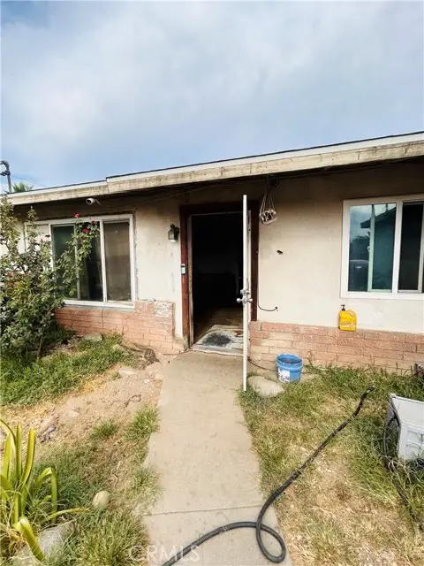 8671 Redwood, Fontana, CA 92335 - #2