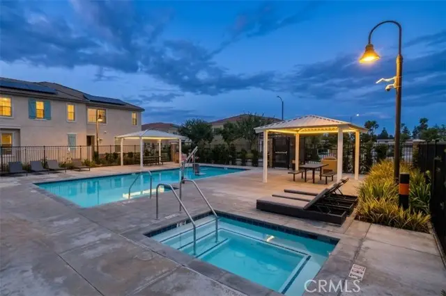 493 Pinewood Avenue, Rialto, CA 92376 - #2