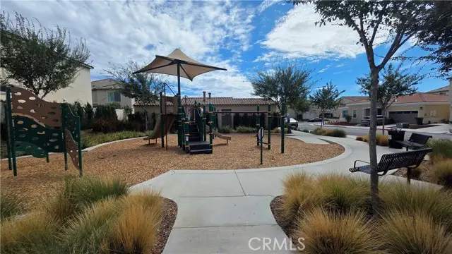 493 Pinewood Avenue, Rialto, CA 92376 - #3