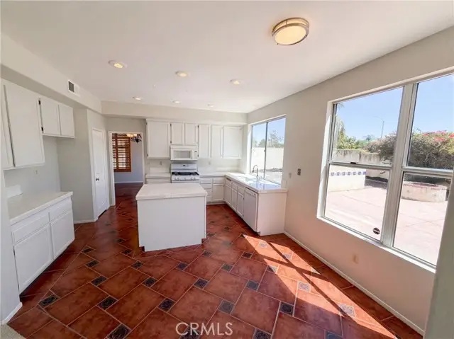 8932 Mesa Oak, Riverside, CA 92508 - #3