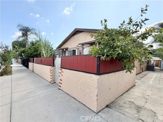 218 60th Street, Los Angeles, CA 90003 - #3