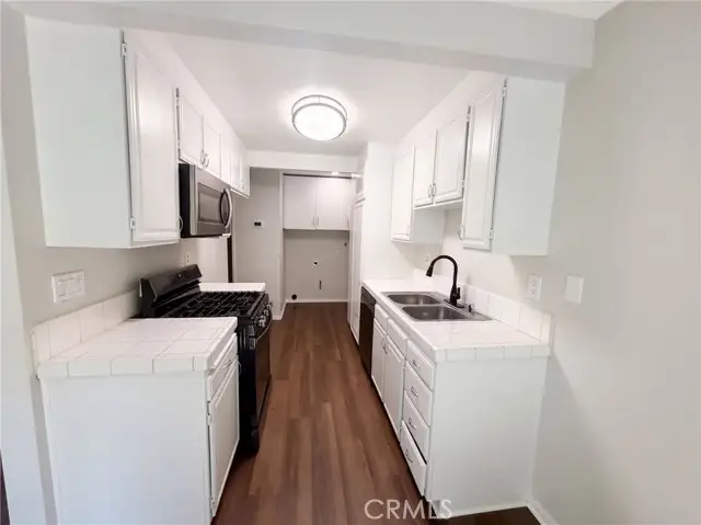 912 Mountain, Ontario, CA 91762 - #2