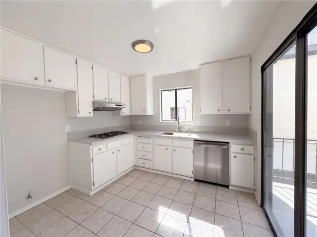 9620 Sepulveda  #39, North Hills, CA 91343 - #3