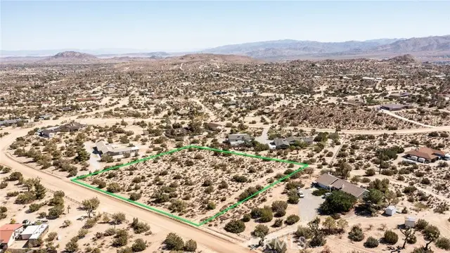 56600 Duarte Street, Yucca Valley, CA 92284 - #3