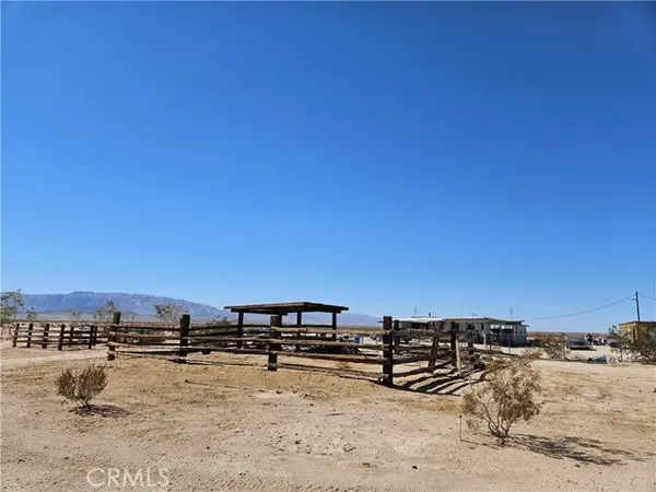 5451 Kuhns Rd, Twentynine Palms, CA 92277