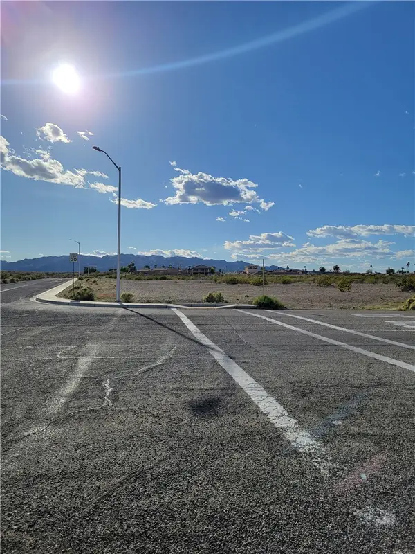 10 Bailey Avenue, Needles, CA 92363