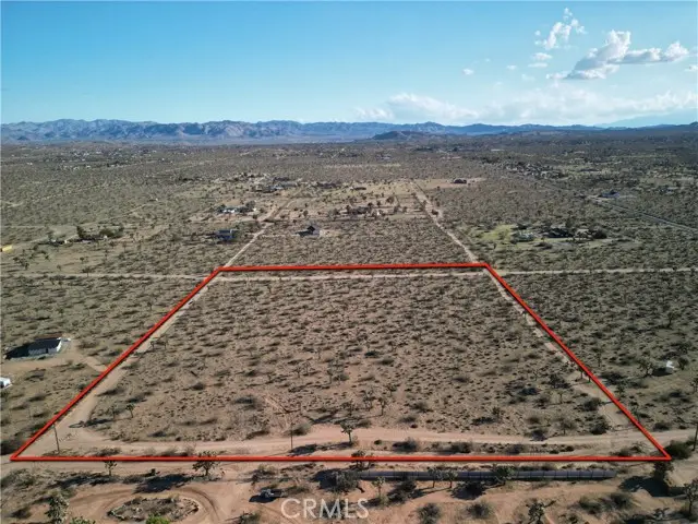 11 El Dorado Avenue, Yucca Valley, CA 92284 - #3