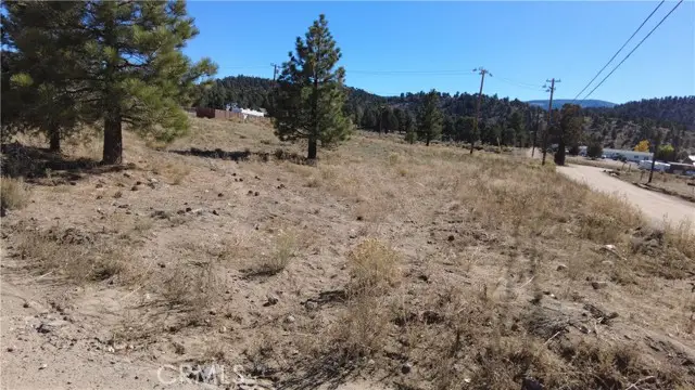 777 Old Pioneer Town, Big Bear City, CA 92314 - Image #2