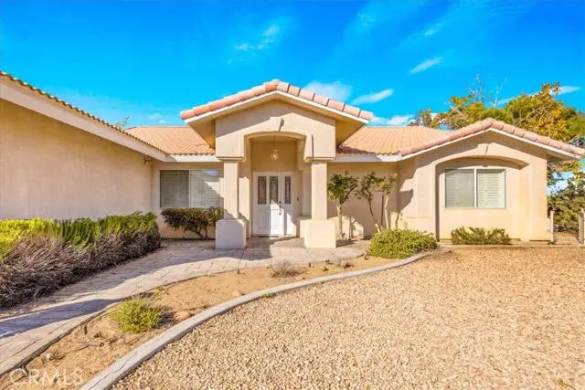 58082 Carlyle, Yucca Valley, CA 92284 - Image #2