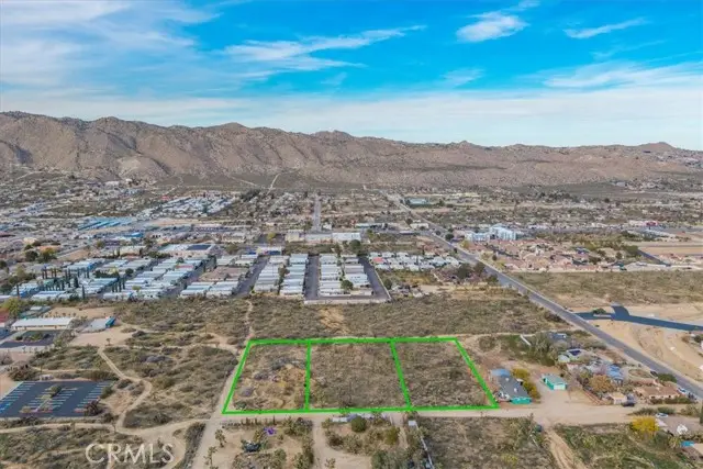 8129 Stardust Trail, Yucca Valley, CA 92284 - #3