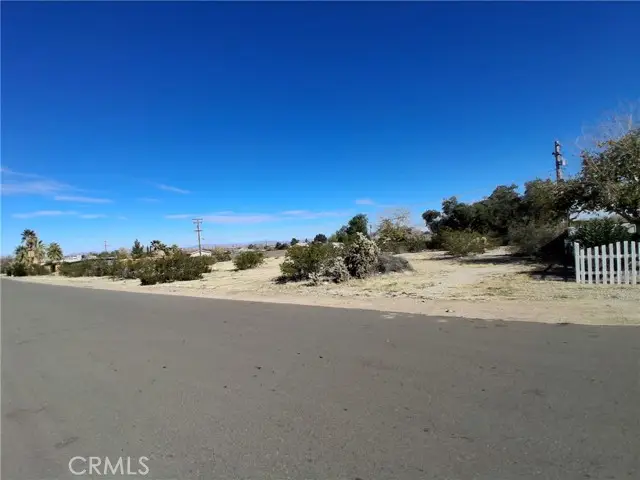 3 Manzanita ave., Twentynine Palms, CA 92277 - Image #2