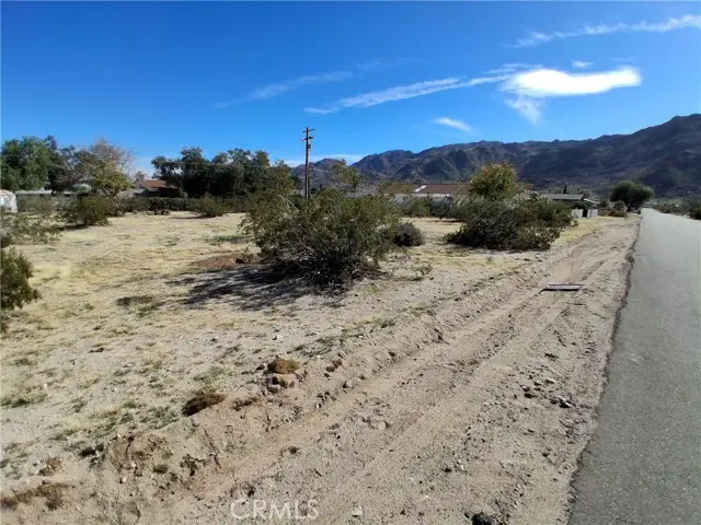 3 Manzanita ave., Twentynine Palms, CA 92277 - Image #3
