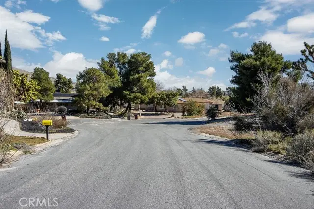 54925 Benecia, Yucca Valley, CA 92284 - #2
