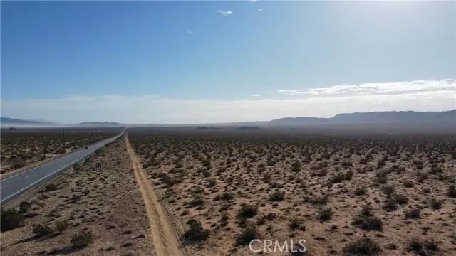16 Old Woman Springs Road, Lucerne Valley, CA 92356 - Image #3