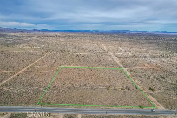 4824 Elata Avenue, Yucca Valley, CA 92284