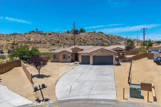 7622 San Remo, Yucca Valley, CA 92284 - #2