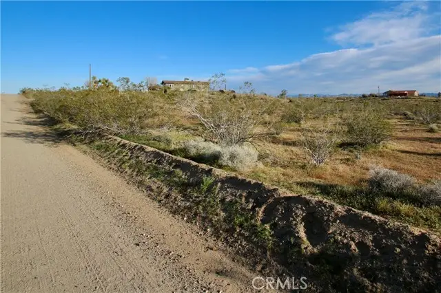 111 Perris, Landers, CA 92285 - #1