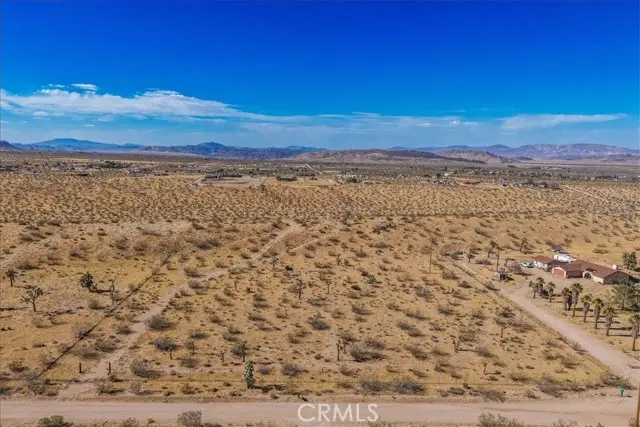 56666 Lowe Avenue, Yucca Valley, CA 92284 - #2