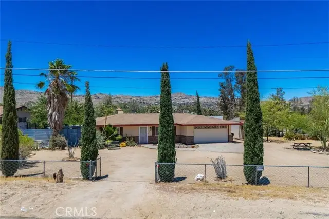 57556 Pueblo Trail, Yucca Valley, CA 92284 - #2