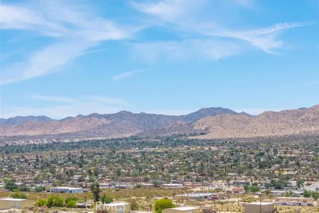 55652 Buena Vista Drive, Yucca Valley, CA 92284 - #2