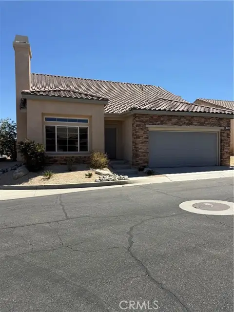 7426 Via Real, Yucca Valley, CA 92284