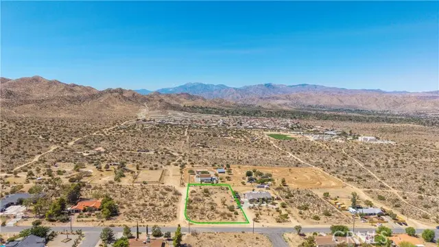 8804 Warren Vista Avenue, Yucca Valley, CA 92284 - #2