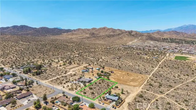 8776 Warren Vista Avenue, Yucca Valley, CA 92284 - #1