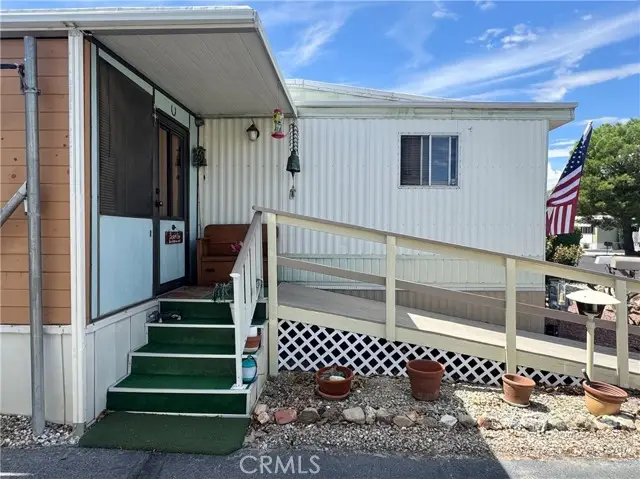 7484 Kickapoo Trail, Yucca Valley, CA 92284 - #3
