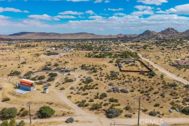 5442 Bronco Road, Pioneertown, CA 92268 - #2
