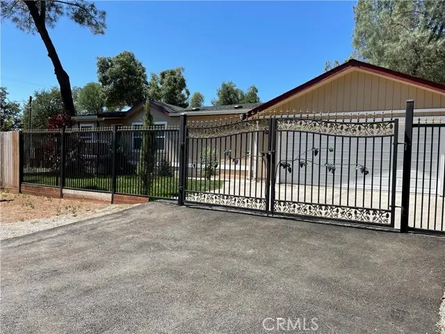 6181 Manzanita Avenue, Clearlake, CA 95422 - #3