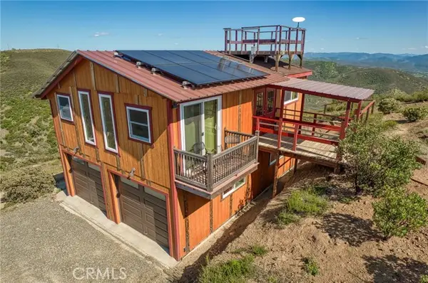 864 Watertrough Road, Clearlake Oaks, CA 95423