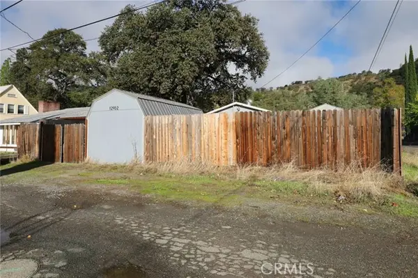 12932 3rd, Clearlake Oaks, CA 95423