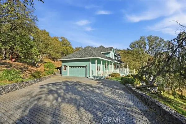 17785 Foothill Court, Hidden Valley Lake, CA 95467