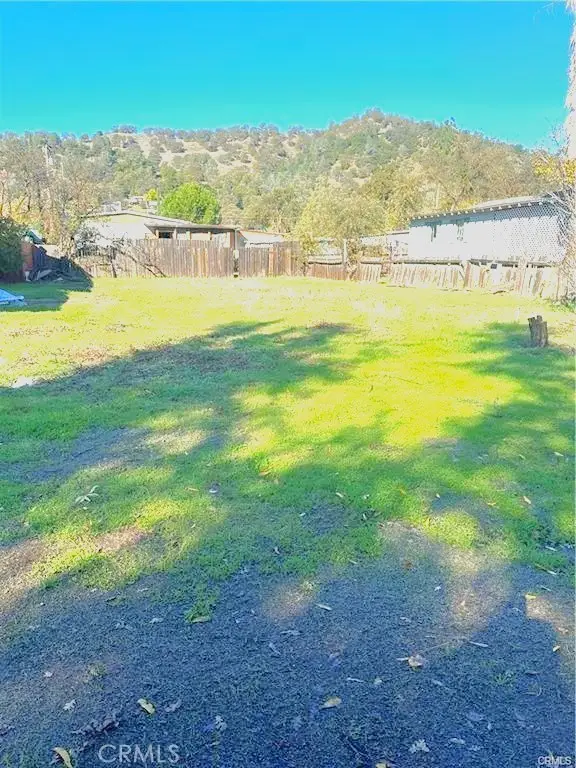 12860 4th St, Clearlake Oaks, CA 95423