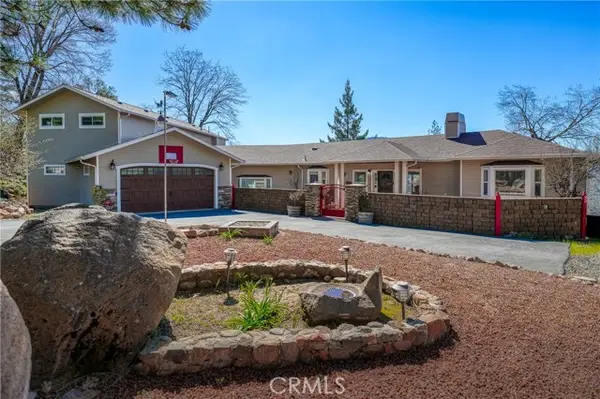 9183 Fox, Cobb, CA 95426