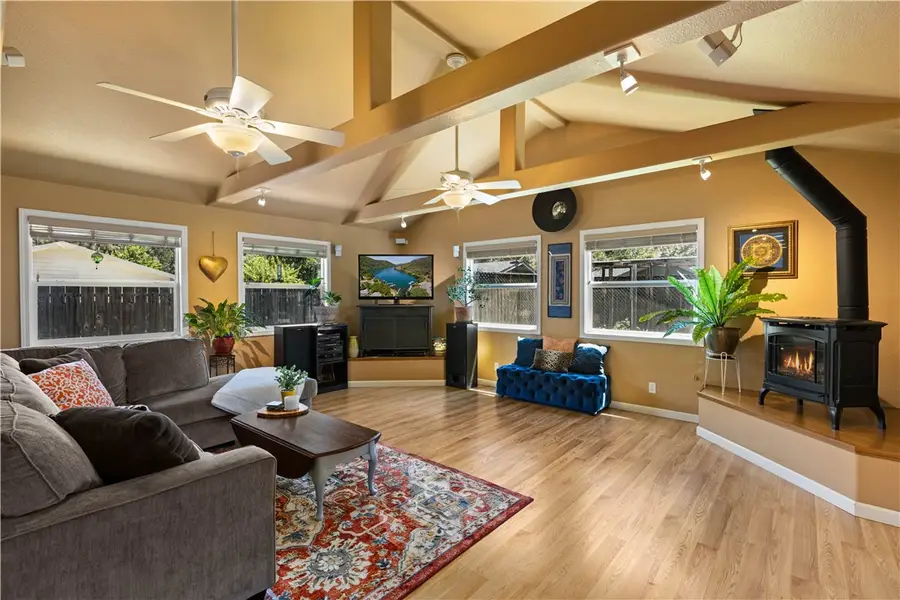 9814 Diane, Upper Lake, CA 95485 - #3