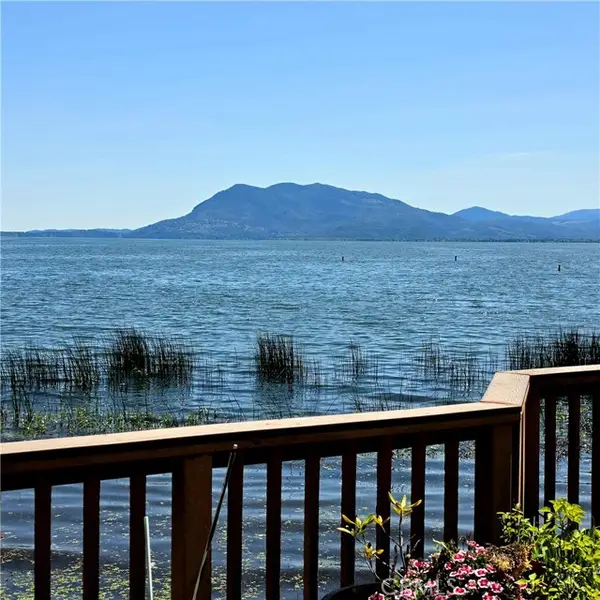 5830 Robin Hill  #4, Lakeport, CA 95453