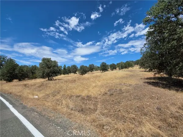 1910 New Long Valley, Clearlake Oaks, CA 95423