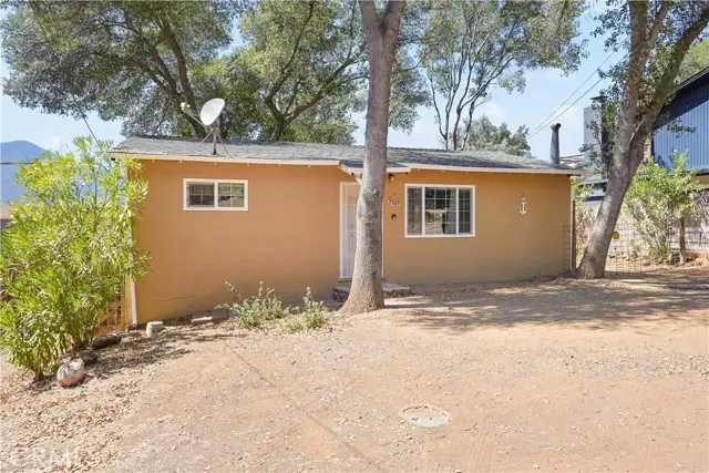 2705 Oakhurst, Clearlake, CA 95422 - #2